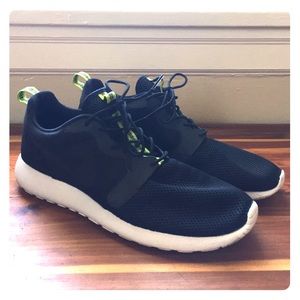 Nike Roshe One Hyp, size 11.5